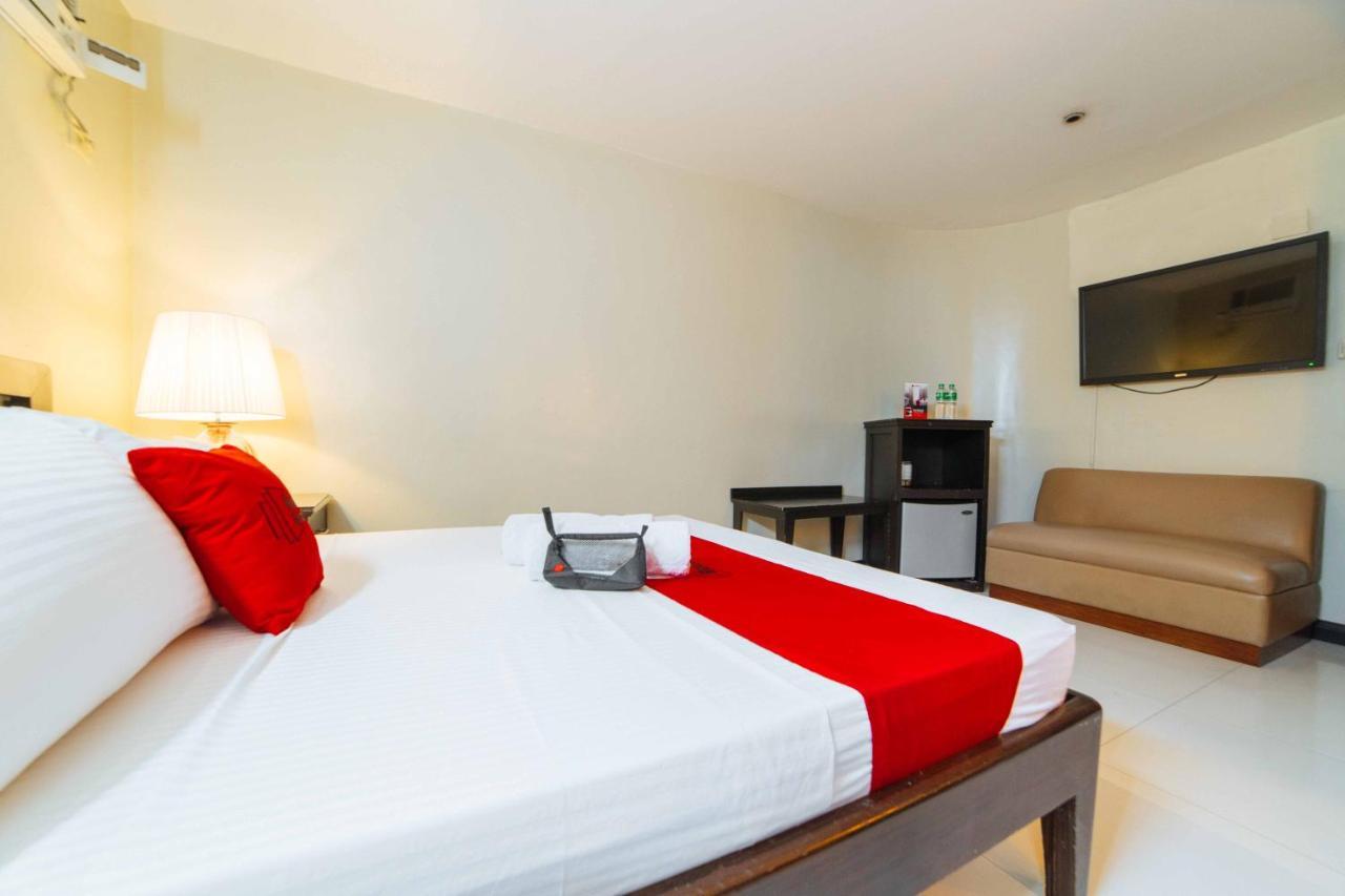 Reddoorz Plus Near Naia Expressway 파사이 외부 사진